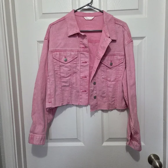 No Boundaries Cropped Raw-edge Pink Acid Wash Button Front Denim Jacket size M - Picture 5 of 14